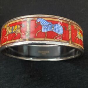 Vintage Hermès Enamel Bangle with colorful Equestrian motif